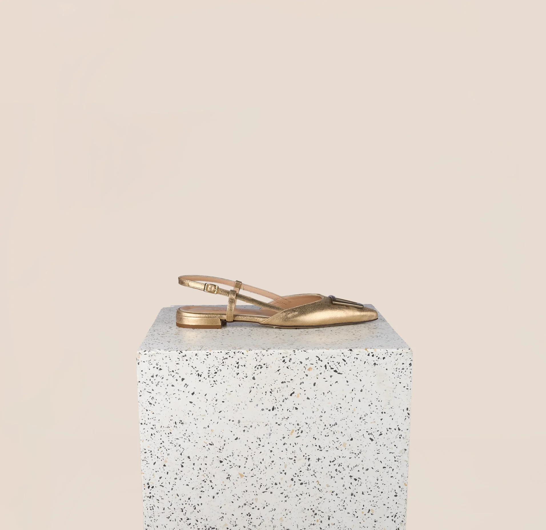 Biella - Gold Foil - Image 3