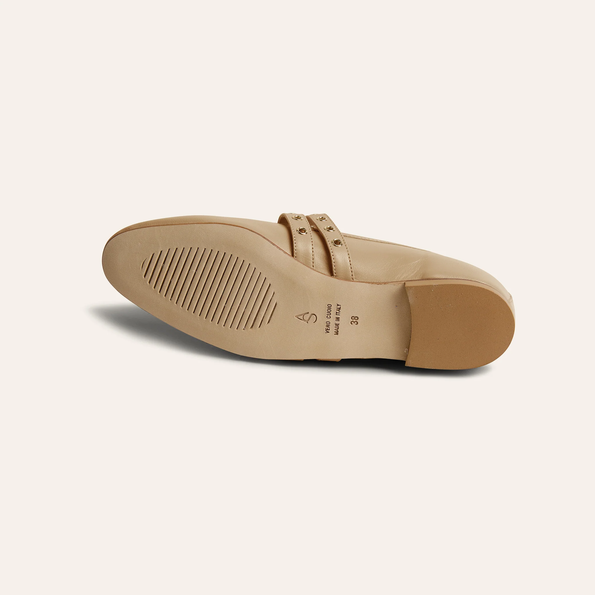 Como 2 Buckle - Light Taupe - Image 4