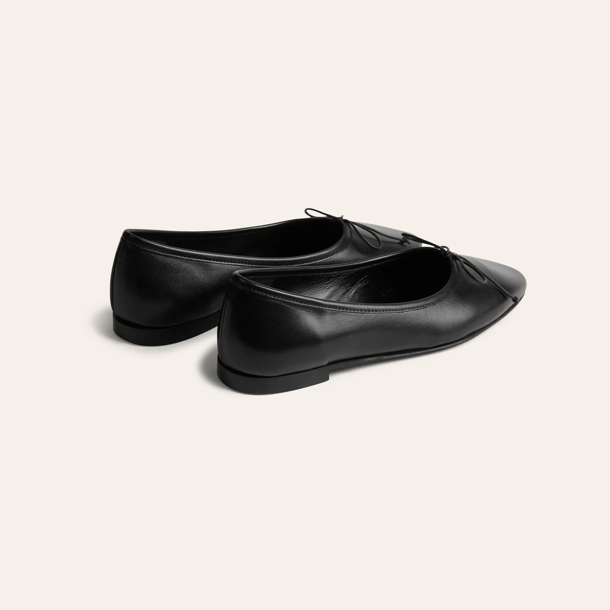 Como - Black Leather - Image 5