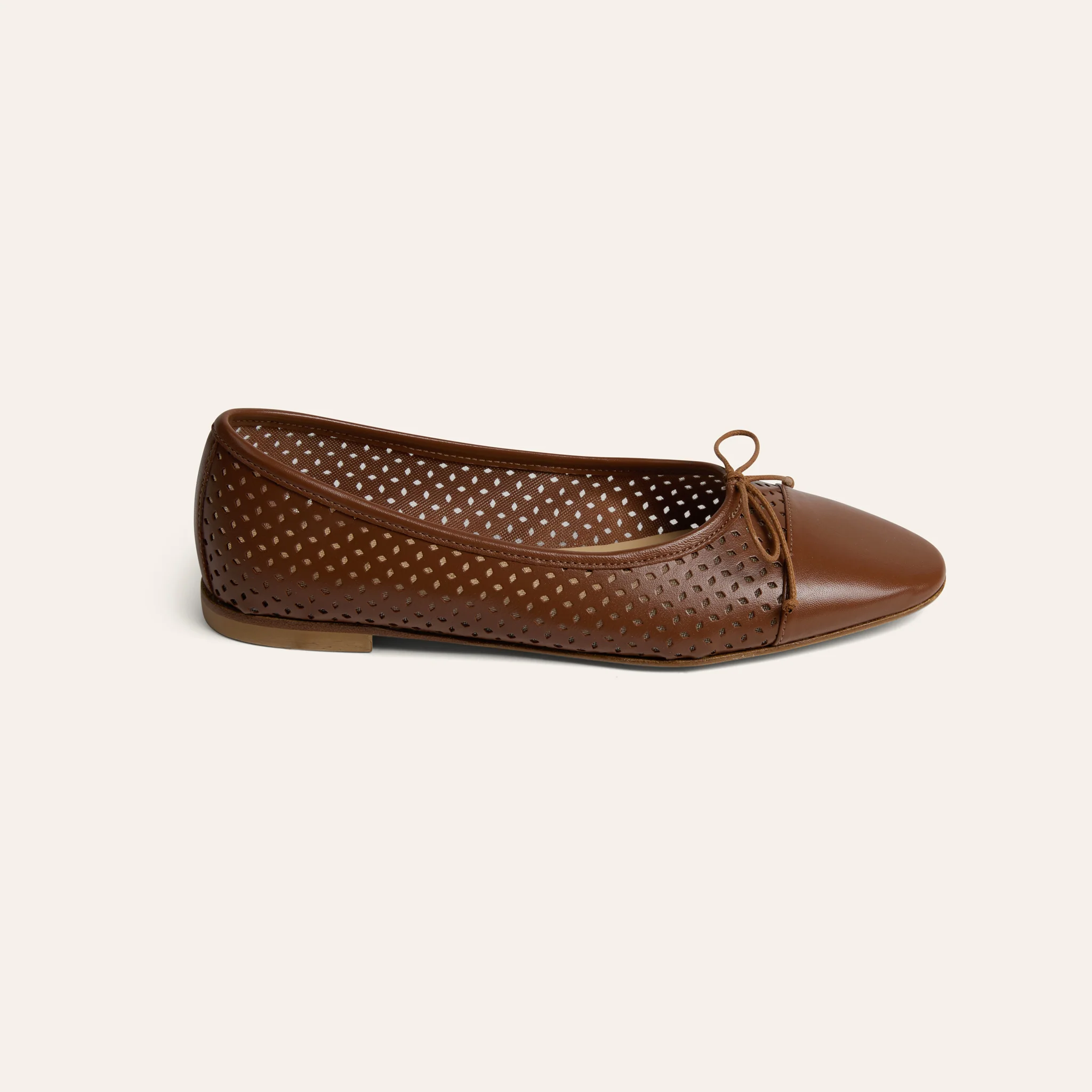 Como - Perforated Cognac - Image 4
