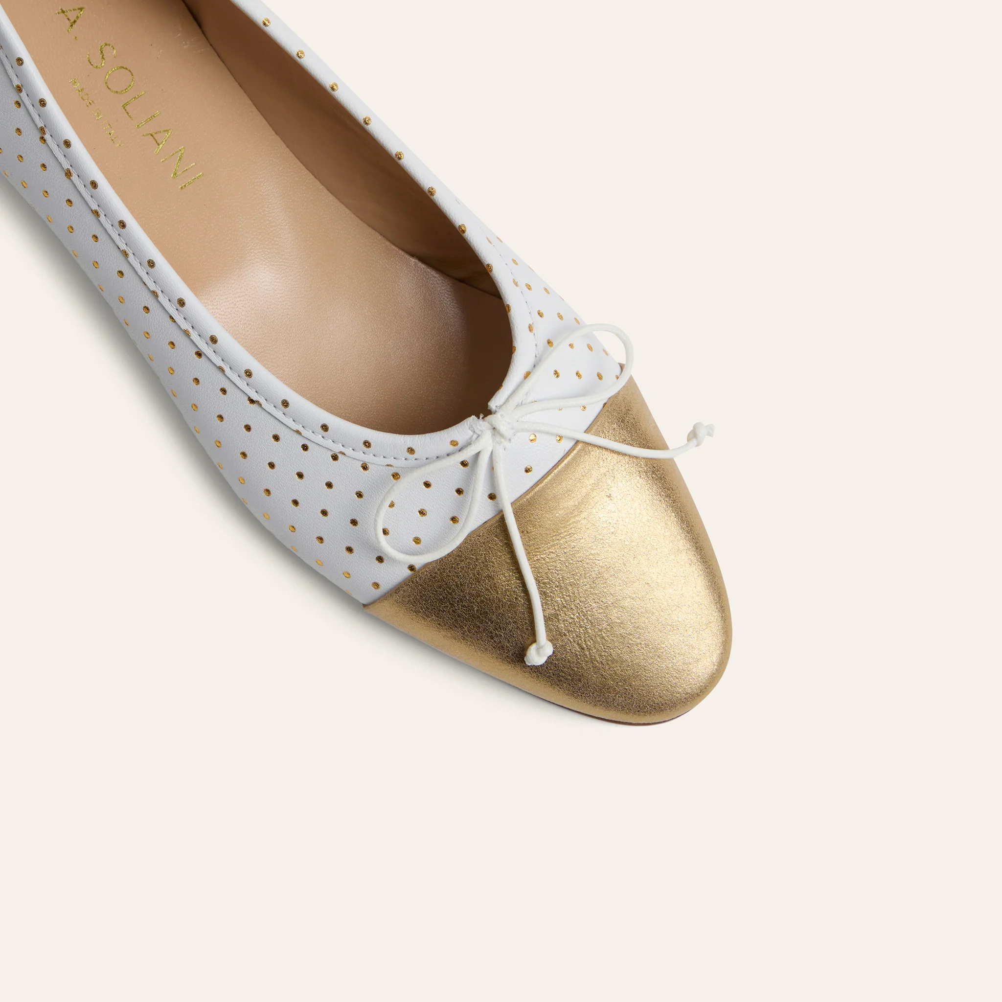 Como - White Dotted/Gold - Image 6