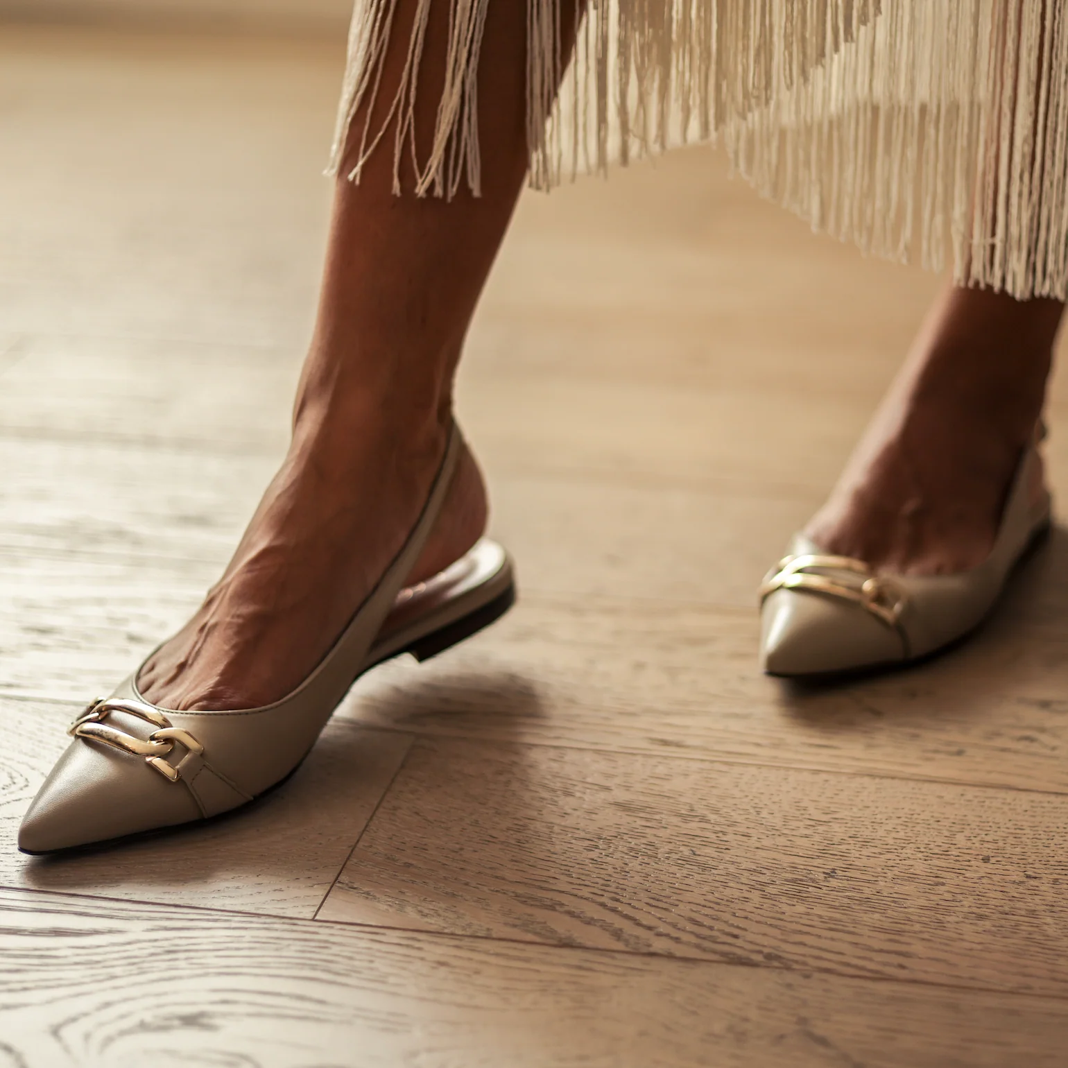 Emilia - Beige - Image 3