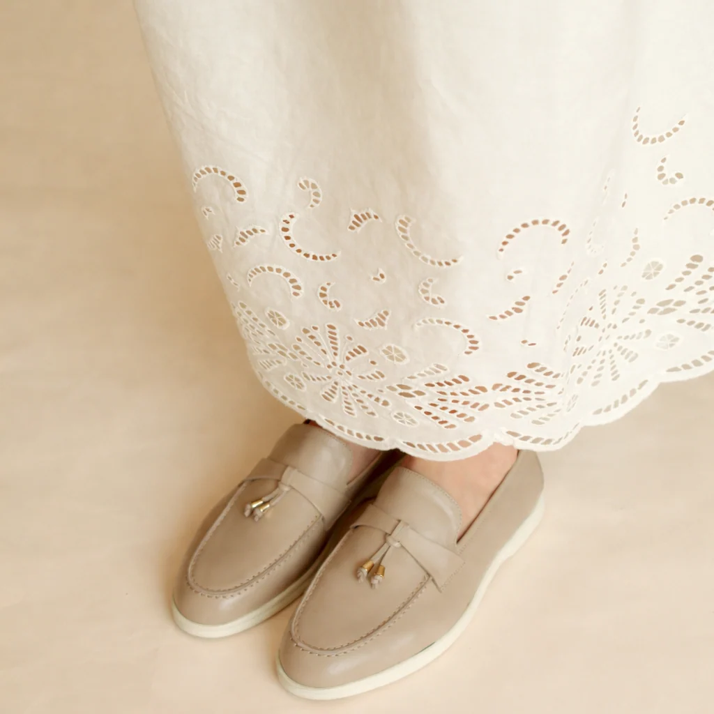 Lisa Tassels- Beige - Image 2