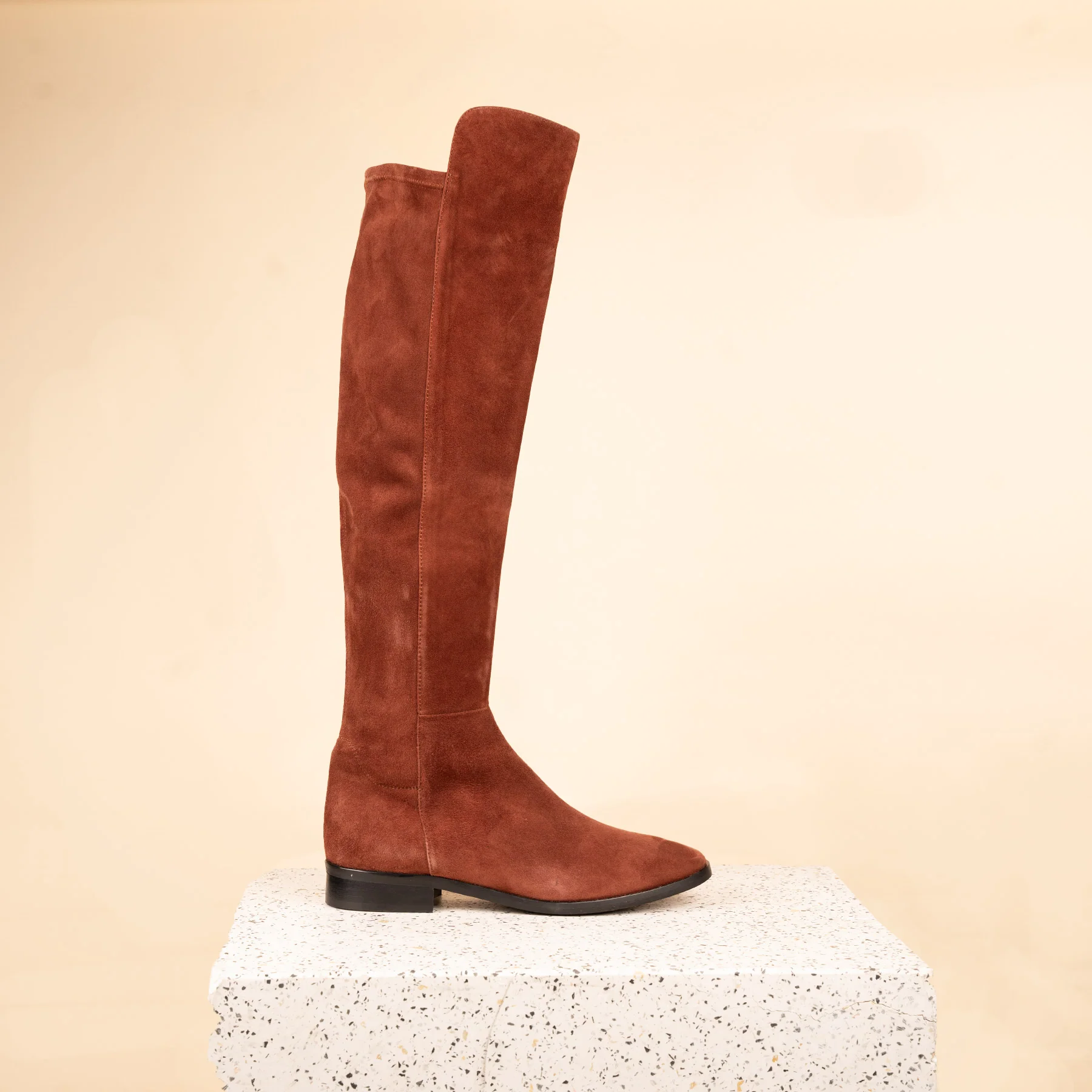 Pisa - Brandy Suede