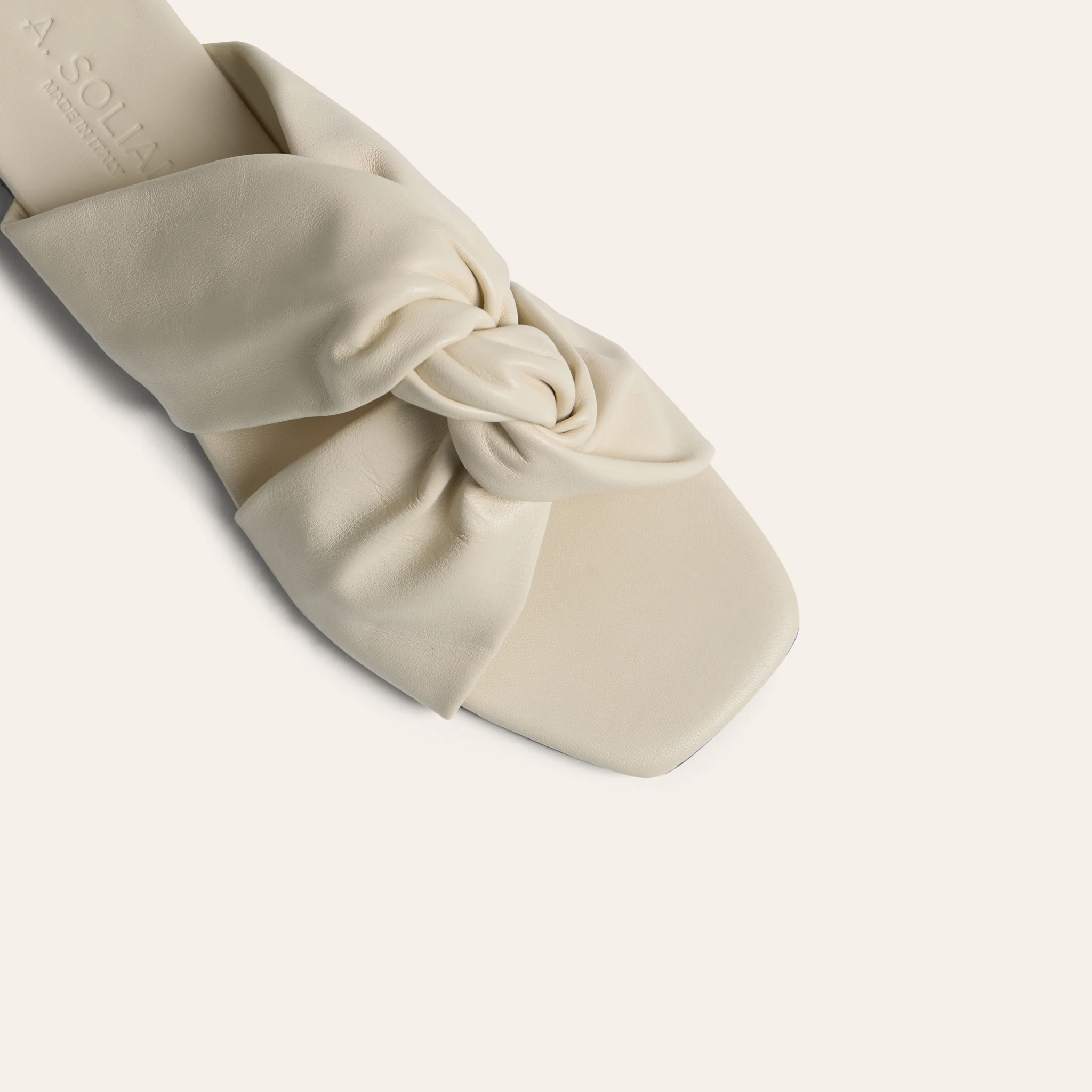 Rodi - Ivory Nappa - Image 7