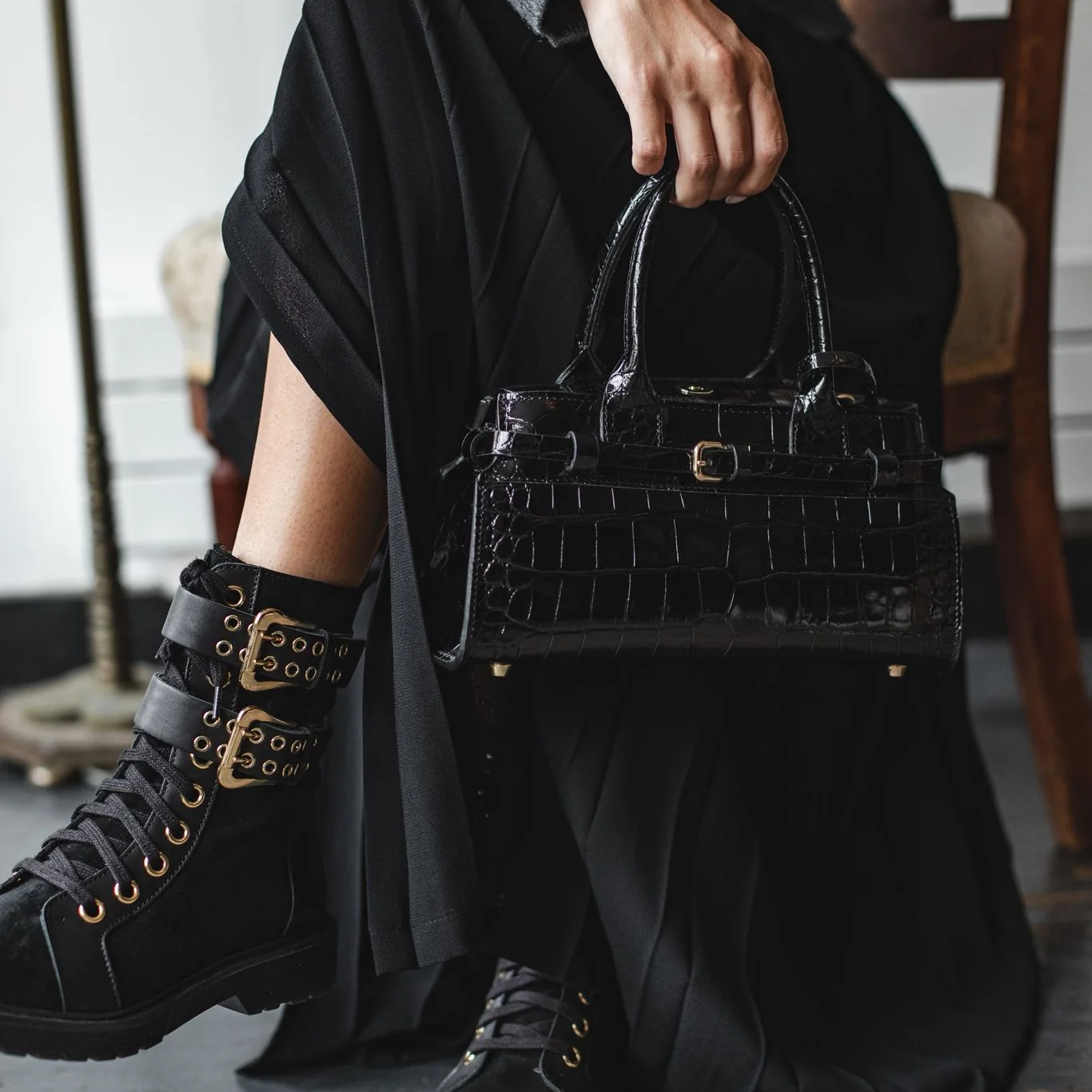Solari - Black Croc - Image 3