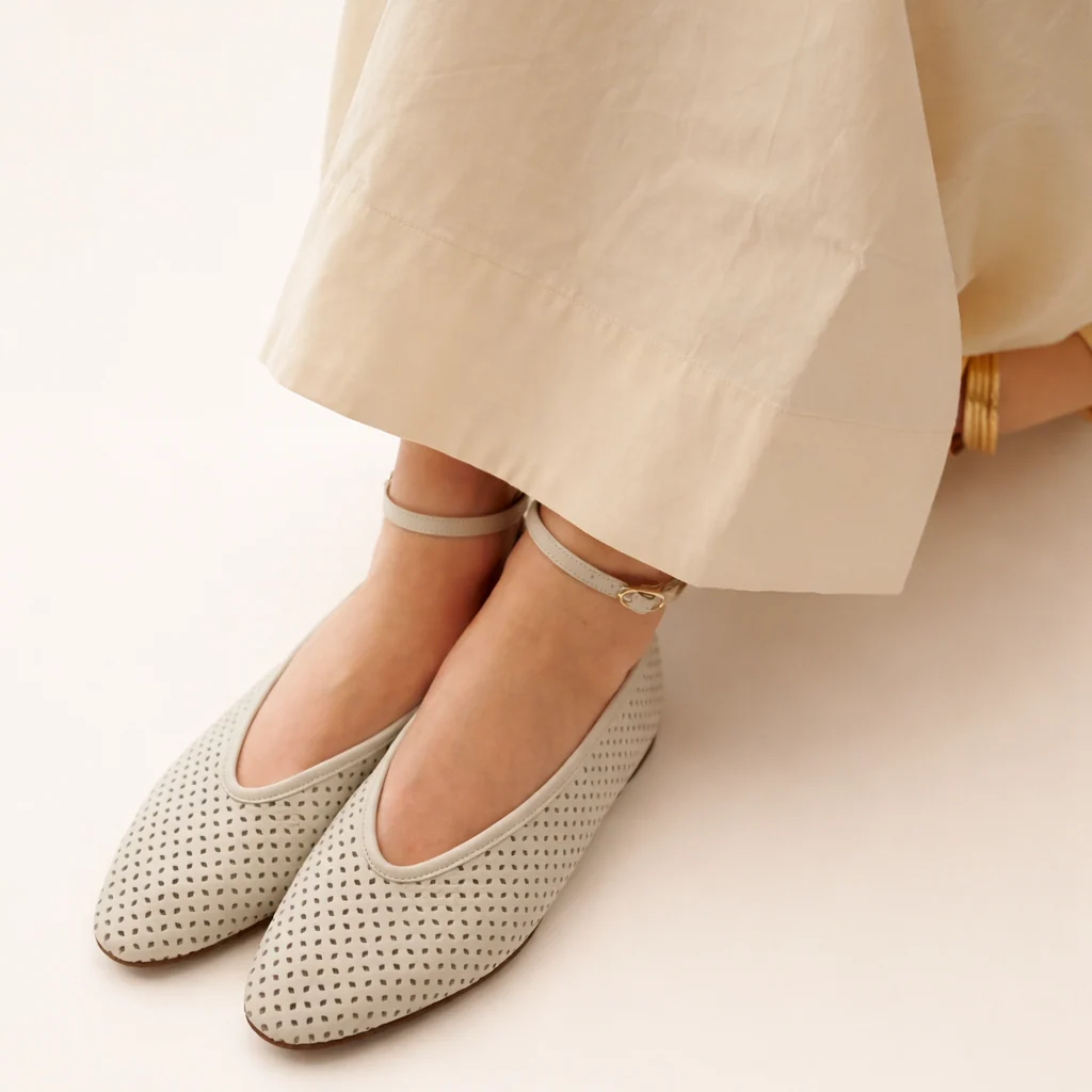 Sona - Perforated Ivory - Image 3