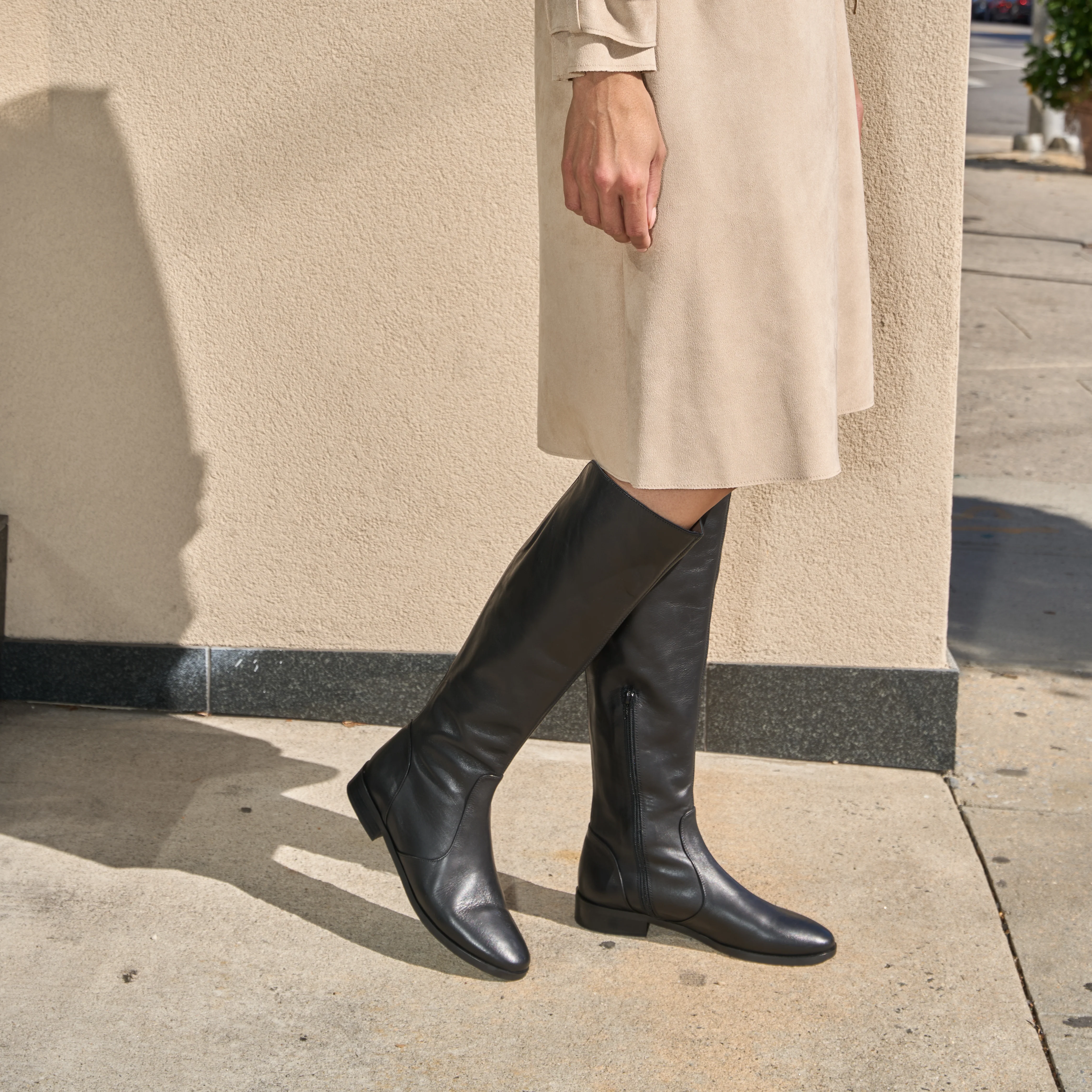 Vittoria - Black Leather - Image 3